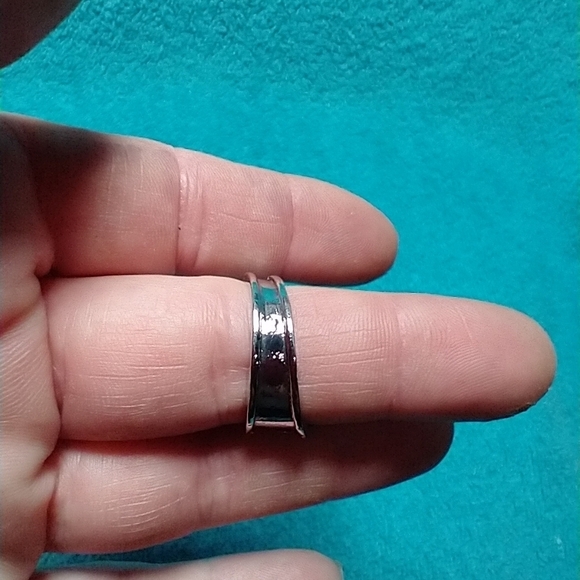 Silvertone blue black stone adjustable ring spoon design - Picture 4 of 5